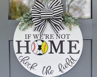 Baseball Door Hanger, Baseball Season Decor, Baseball Door Decor, Baseball Wreath, Door Wreath, Porch Decor, Spring Door Hanger - Etsy Canada Football Door Hangers, Baseball Wreaths, Softball Season, Round Signs, Football Wreath, Vinyl Wood, Door Signs Diy, Farmhouse Doors, Signs Diy