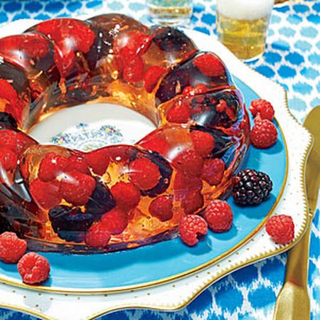 Berries and Bubbles: Great find for parties and events! Can't you just imagine everyone trying a slice? Bubbles Recipe, Holiday Finger Foods, Congealed Salad, Gelatin Salad, Bubble Recipe, Jello Desserts, Jello Salad, Refreshing Food, Jello Recipes