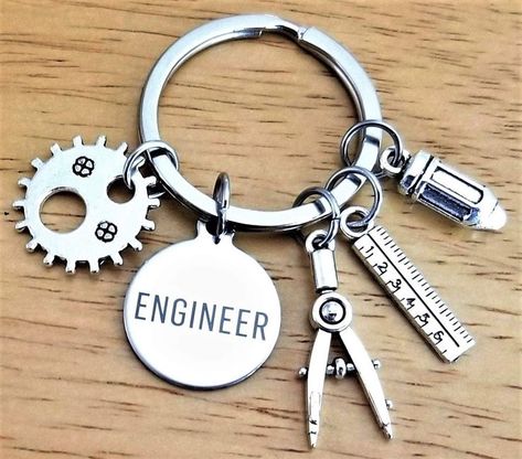 🎁 giftadvicer.com 🎁 Engineering Ring, Engineering Graduation, Gifts For Engineers, Bottle Necklace Diy, Engineer Design, Engineer Gifts, Practical Gift Ideas, Mechanical Engineering Design, Engineering Gifts