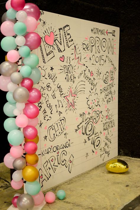 Prom Theme Party, Prom Party Ideas, Prom Party Decorations, 80s Prom Party, Lay Baby Lay, Prom Planning, Freshers Party, Prom Backdrops, Post Prom