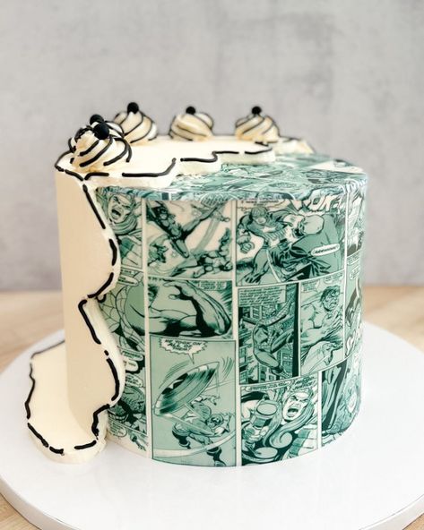 comic cake, comic book cake, outline comic cake, buttercream comic cake, cartoon cake, comic cake designs Comic Book Cakes, Comic Cake For Men, Comic Cake Birthday, Comic Ideas Inspiration, Comic Wedding Cake, Comic Cake Ideas, Cakes For Guys, Comic Book Cake, Cake Outline