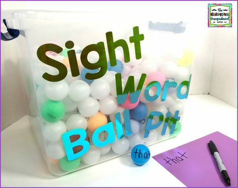 Sight Word Bulletin Boards Kindergarten, Kindergarten Tutoring Ideas, Og Kindergarten, Sight Words Kindergarten Activities, Sight Word Centers, Sight Word Fun, Kindergarten Smorgasboard, Teaching Sight Words, Tricky Words