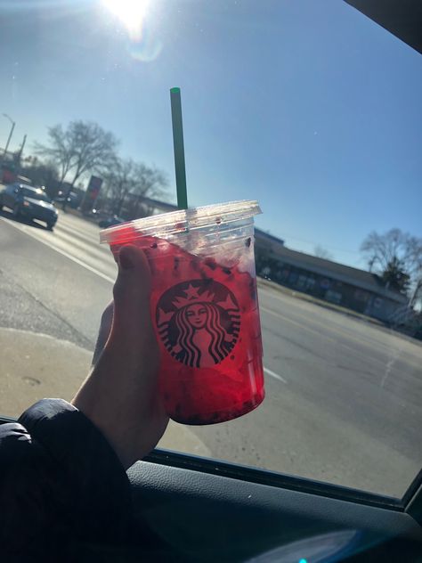 Very Berry Hibiscus 🌺 Berry Hibiscus Starbucks, Berry Hibiscus, Mocha Cookie Crumble, Very Berry, Fancy Drinks, Kids Menu, Secret Menu, Starbucks Drinks, Mocha