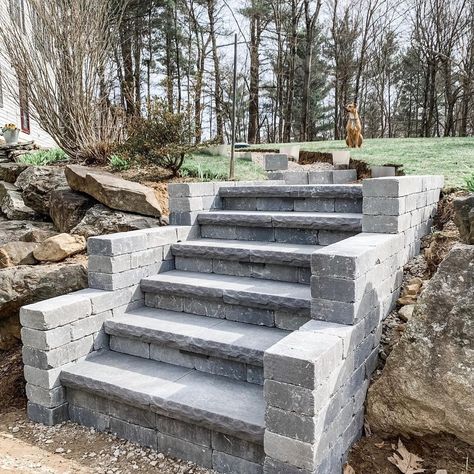 Pavers Stairs Backyard, Tennessee Landscaping, Hardscape Steps, Block Retaining Wall With Steps, Steps With Retaining Wall Blocks, Retaining Wall Stairs Outdoor Steps, Diy Stone Stairs Outdoor, Front Yard Walkway Ideas, Yard Walkway Ideas