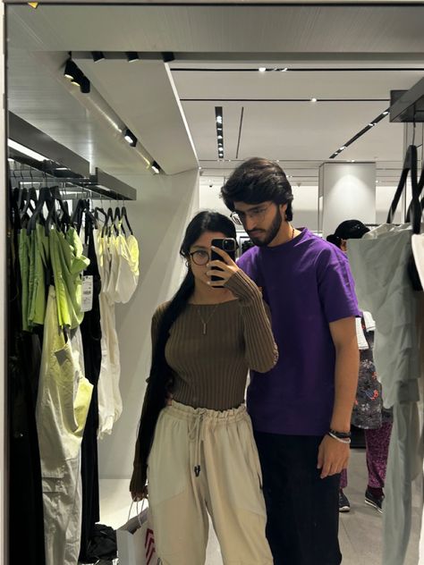 Indian Boyfriend, Couple Indian, Areeka Haq, Couple Story, Aesthetic Physique, Eid Looks, Shoes Guide, Dark Beauty Photography, Indian Couple