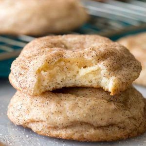 Cream Cheese Snickerdoodles - The Recipe Critic Cream Cheese Snickerdoodles, Recipe Ricotta, Cheese Cookies Recipe, Cream Cheese Cookie Recipe, Cheesecake Cookie, Recipe Cheesecake, Recipe Cookies, Tried And True Recipes, Snickerdoodle Cookie