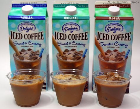 iced coffee Peppermint Frappe, International Delight Iced Coffee, Frozen Hot Chocolate Recipe, Gunny Sack, Cocoa Drink, Frozen Hot Chocolate, Pistachio Ice Cream, Coffee Today, Hot Cocoa Mixes