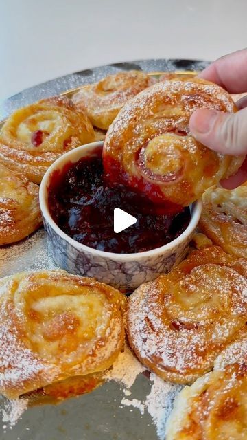 Good Vibes Cooking on Instagram: "Monte Cristo Pinwheels Recipe #montecristo #appetizer #recipe #easyrecipe #reels #foodreels" Good Vibes Cooking Monte Cristo Pinwheels, Monte Christopher Pinwheels, Monte Cristo Bites, Puff Pastry Monte Cristo Pinwheels, Monte Cristo Pinwheels Puff Pastry, Monte Cristo Pinwheels, Stuffing Recipes Crockpot, Phyllo Recipes, Pinwheels Recipe