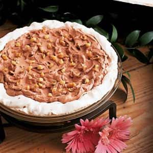 Chocolate Angel Pie Recipe, Angel Pie Recipe, Lard Pie Crust, Angel Pie, Chocolate Pie Filling, Dessert Board, Chocolate Pie Recipes, Chocolate Pie, Meringue Pie