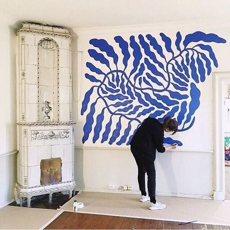 FOCUS ON: BLUE — CLAIRE HEFFER DESIGN Kunstjournal Inspiration, 심플한 그림, Blue Artwork, Retro Home Decor, Drawing Tutorials, Pattern Illustration, Mural Art, Blue Colour, Artist Painting