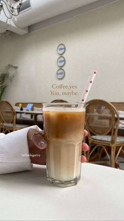 Iced coffee ? Cute Cafe Captions, Bday Captions, Coffee Captions Instagram, Coffee Instagram Story, Content Photos, Tea Lover Quotes, Cafe Pictures, Feather Cards, Cute Coffee Shop