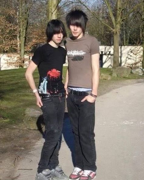 Ja I Ty, 2000s Scene, Emo Love, Scene Boys, 2000s Emo, Outfits 2000s, Emo Aesthetic, Scene Queens