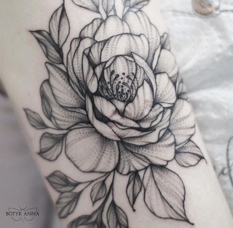 Flower tattoo Floral Dot Work Tattoo, Dot Work Shading Tattoo, Flower Tattoo No Shading, Lightly Shaded Flower Tattoo, Dotted Shading Tattoo, Flower Shading Tattoo, Dotted Flower Tattoo, Dot Shaded Tattoo, Lightly Shaded Tattoos