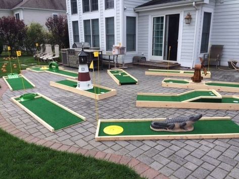 Mini Golf At Home | Deemples Golf Backyard Mini Golf, Diy Mini Golf, Mini Golf Ideas, Portable Mini Golf, Mini Putt, Golf Card Game, Dubai Golf, Putt Putt Golf, Crazy Golf