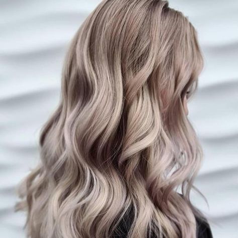 5 Mushroom Hair Color Ideas & Formulas | Wella Professionals Ion Dark Mushroom Blonde, Three Color Hair Highlights, Bronde Mushroom Hair, Balayage Hair Mushroom Blonde, Mocha Blonde Hair Color, Toner For Balayage Hair, Hair Color Mushroom Blonde, Cool Mushroom Blonde Hair, Hair Toner For Blondes