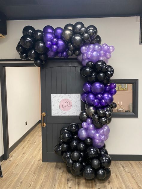 Black, metallic purple, metallic black, light purple…color of the organization that asked me to make this!! Neon Balloons, Balloon Clusters, Black Balloon, Light Purple Color, Purple Balloons, Up Balloons, Purple Metallic, Black Balloons, Balloon Arch