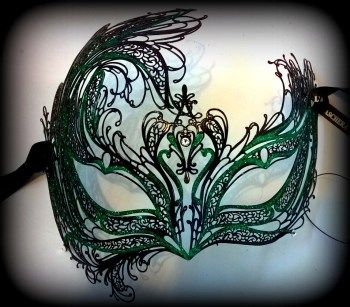 These filigree masquerade masks are in stock, unlike other sites that make you wait 2-3 weeks for delivery! Description from simplymasquerade.co.uk. I searched for this on bing.com/images Green Masquerade Mask, Masquarade Mask, Swan Halloween, Masquerade Aesthetic, Masquerade Ball Masks, Venetian Masquerade Masks, Metal Mask, Venetian Masquerade, Swan Princess