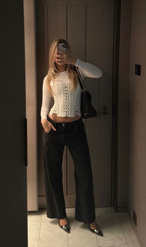 Sopha Dopha Sopha Dopha Outfits, Sopha Dopha, Winter Fits, Cute Tops, Night Out, Ghost, Street Style, Outfit Inspo, Pants