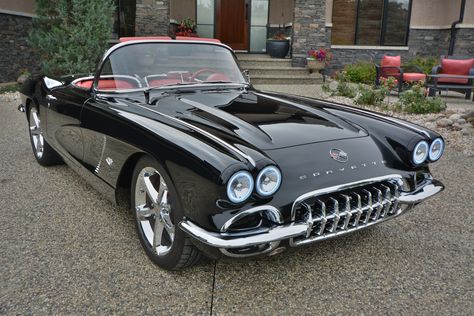 62 Corvette, Old Corvette, 1962 Corvette, 60’s Fashion, Custom Home Building, Classic Corvette, Building Company, Old School Cars, Awesome Cars