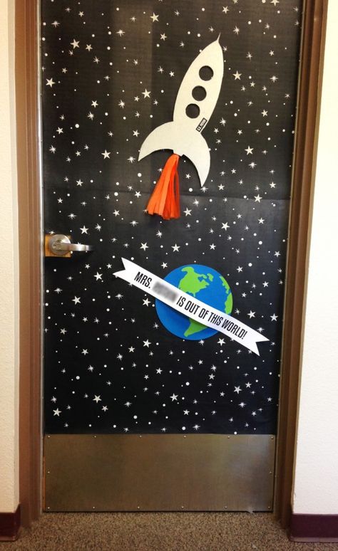 Rocket ship door hanging project Rocket Bulletin Board Ideas, Out Of This World Door Decoration, Rocket Ship Door Decorations, Out Of This World Bulletin Board Ideas, Out Of This World Theme, Teacher Appreciation Door, Teacher Appreciation Door Decorations, Space Door, Teacher Door Decorations