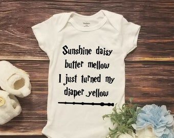 Harry Potter Shower Ideas, Harry Potter Baby Gift, Harry Potter Baby Clothes, Harry Potter Shower, Harry Potter Onesie, Harry Potter Etsy, Graphic Onesies, Always Harry Potter, Harry Potter Baby Shower