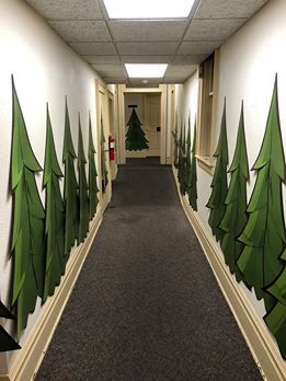 Vbs Forest Decorations, Forest Hallway Decoration, Wilderness Adventure Vbs, Mountain Vbs Decorations, Alaskan Adventure Vbs, Alaska Party Decorations, Wilderness Vbs Decorations, Group Vbs 2025 True North, Christmas Vbs Ideas