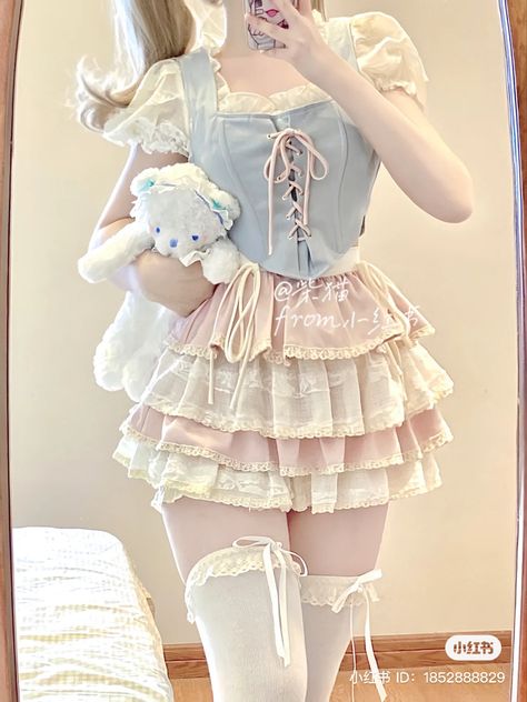 Pastel Outfits Aesthetic Fashion Styles, Cute Harajuku Outfits, Sweetheart Outfit, Questioning Reality, Sanrio Outfits, Harajuku Dress, Kawaii Outfit Ideas, Skirts Vintage, Vintage Denim Skirt