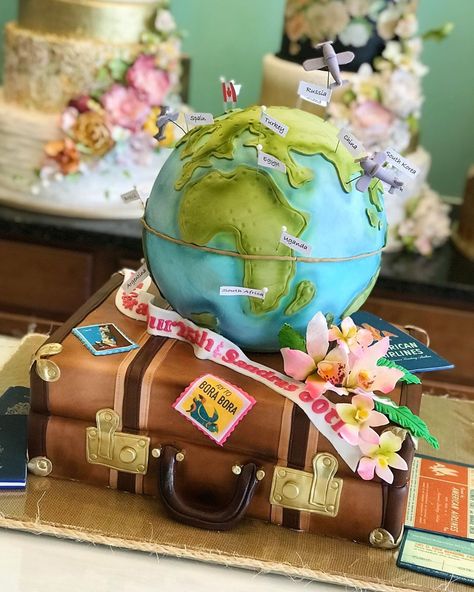 Suitcase Cake, Globe Cake, Cold Porcelain Tutorial, Travel Cake, Gateaux Cake, Crazy Cakes, Surprise Party, Edible Art, Cake Shop