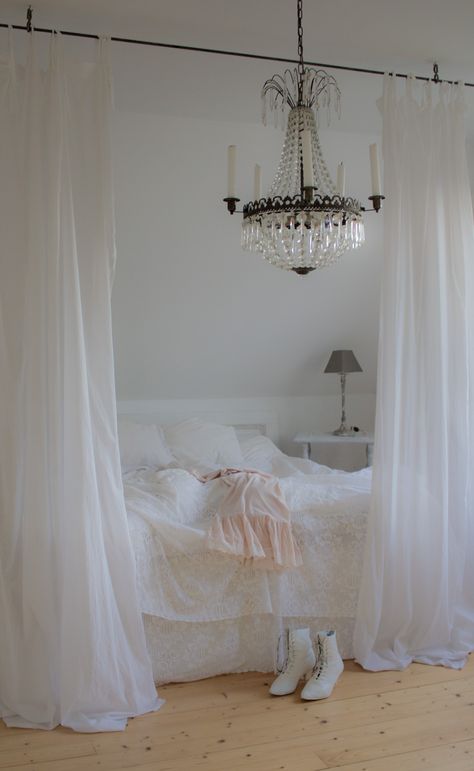 Bedroom Canopy Bed Attic Slanted Ceiling, Bedroom With Slanted Ceiling Ideas, Slanted Ceiling Ideas, Curtains Around Bed, Box Room Bedroom Ideas, Gustavian Interiors, Garage To Living Space, House Redesign, Spring Bedroom