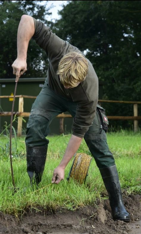 Farmer Guy Aesthetic, Male Gardener Aesthetic, Southern Boy Aesthetic, Cottagecore Boy Aesthetic, Farmer Aesthetic Man, Farmer Boy Aesthetic, Farm Boy Aesthetic, Taylor Miller, Southern Boys