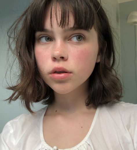 Puffy Short Hair, Short French Haircut, Short Grunge Hair With Bangs, Short Short Hair, Shortish Hair, Short Brunette Hair, Puffy Hair, Straight Black Hair, Bangs For Round Face