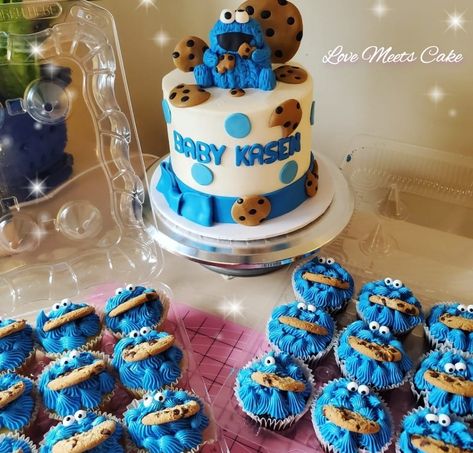 Love Meets Cake - Cookie Monster Cake & cupcakes! | Facebook Cookie Monster Baby Shower Theme, Cookie Monster Birthday Cake, Cookie Monster Baby Shower Ideas, Cookie Monster Baby Shower Cake, Cookie Monster Cake Smash, Smash Cake Cookie Monster, Cookie Monster Baby Shower Treats, How To Make A Cookie Monster Cake, Baby Cookie Monster