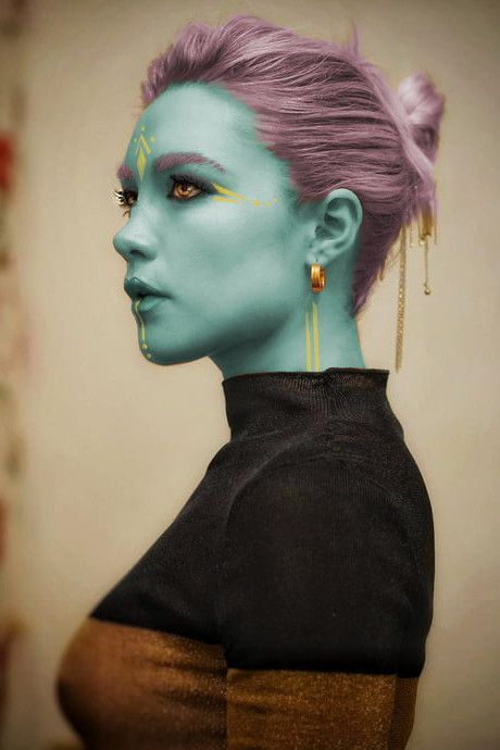 Star Wars Pantoran Female, Pantoran Star Wars Oc, Star Trek Character Design, Jedi Makeup Female, Star Wars Alien Oc, Star Wars Aliens Species, Pantoran Jedi, Pantoran Oc, Pantoran Star Wars