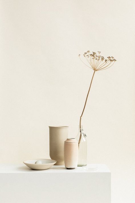 Peer Mentoring, Object Photography, Natural Palette, Still Life Photos, Mood And Tone, App Design Inspiration, Prop Styling, Mood Instagram, Beige Aesthetic