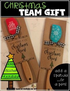 Christmas is upon us and time is ticking....need a quick gift idea for a friend, teammate, or classroom volunteer? Just add these tags to a mini spatula or a pen and your done! Super cute and thoughtful.Two tags are included:Spatula tag: Spreading a Lil' Christmas CheerPen tag: Have a Stu"pen"dous C... Oven Mitt Gift Tags, Christmas Relief Society Gifts, Christmas Spatula Gift, Whisk Christmas Gift, Simple Handmade Christmas Gifts, Male Teacher Christmas Gifts, Homemade Gift For Friend, Volunteer Christmas Gifts, Easy Gifts For Coworkers