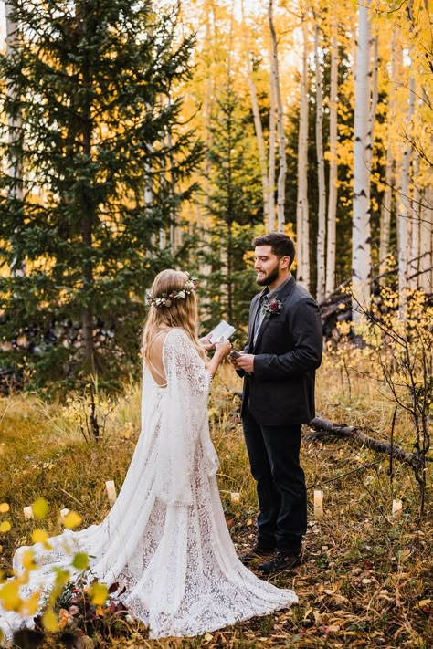 Colorado Fall Elopement, Elopement Ceremony Photography, Fall Elopement Photography, Fall Elopement Ideas, Elopement Ideas Dress, Mountain Elopement Photos, Mountain Elopement Dress, Diy Budget Wedding, Fall Mountain Elopement