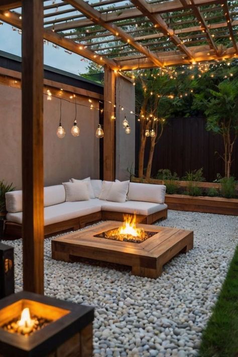 Modern backyard decor featuring rattan chairs and a coffee table. Rattan Decor, Rattan Patio Furniture, Mini Pool, Cozy Backyard, Cozy Outdoor, Backyard Inspo, Fire Pit Backyard, Fire Pits, Small House Design