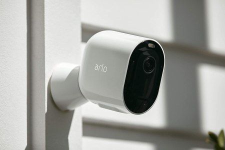 Arlo Camera, Home Security Camera Systems, Best Home Security, Wireless Security Cameras, Smart Home Security, Outdoor Camera, Camera Reviews, Security Cameras, Security Surveillance