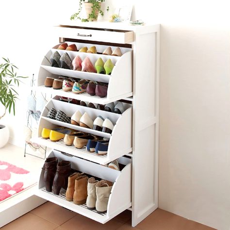 Declutter your home with one of these hidden storage hacks for your living room. Rak Sepatu Diy, Shoe Storage Design, College Storage, Small Space Storage Solutions, Living Room Hacks, Diy Shoe Storage, Narrow Shoe Rack, Diy Shoe Rack, Dorm Room Storage