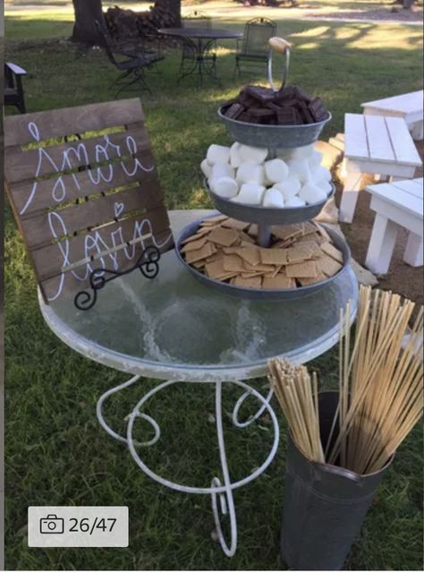 Fire Pit Birthday Party, Party Smores Station, Smores Station Fire Pits, S’more Station Ideas, Smores Fire Pit Ideas, Bonfire Set Up Ideas, Smore Table Ideas, Smore Station For Party, Smores Centerpiece Ideas