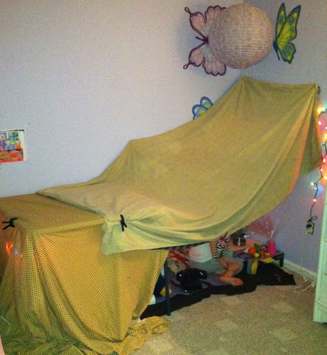 Fort Layout, Fort Ideas, Diy Fort, Fort, Layout, Quick Saves, Home Decor, Home Décor