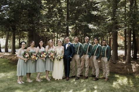 Green Shirt Groomsmen, Groomsmen Green, Bridesmaids Green, Grooms Suit, Redwood Wedding, Groomsmen Looks, Green Shirts, Dark Blue Suit, Suspenders Wedding