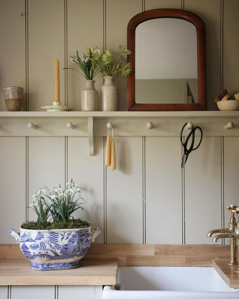 Kate (@myoldpub) • Instagram photos and videos Splatter Ceramics, Simple Is Beautiful, Tongue And Groove Walls, Wood Panelling, Small Cottage Kitchen, Tongue And Groove Panelling, Dream Laundry Room, Rural Lifestyle, Wall Paneling Diy