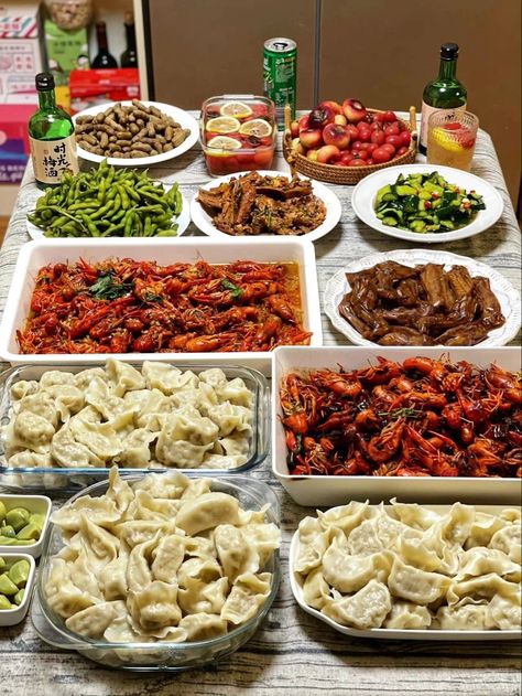 Korean Food Buffet, Korean Buffet, Healthy Bento Lunches, Japenese Food, Best Korean Food, Delicious Food Image, Nice Life, Food Buffet, Foreign Food