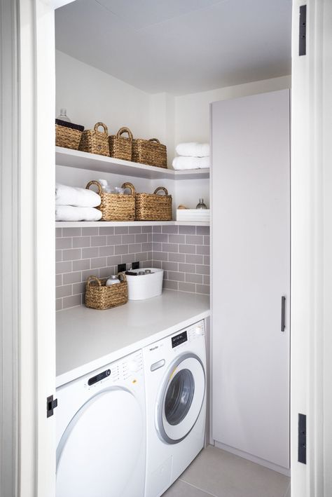 Small utility room ideas: 18 tips for compact spaces | Country Small Utility Room Ideas, Utility Room Inspiration, Utility Room Ideas, Laundry Cupboard, Utility Room Storage, Small Utility Room, Utility Room Designs, Small Utility, Compact Laundry