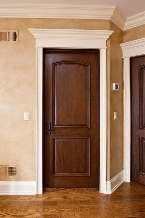 Wood Doors White Trim, Doors Pictures, Traditional Interior Doors, Bedroom Door Decorations, Mahogany Wood Doors, Pintu Interior, Solid Wood Entry Doors, Custom Entry Doors, Custom Interior Doors