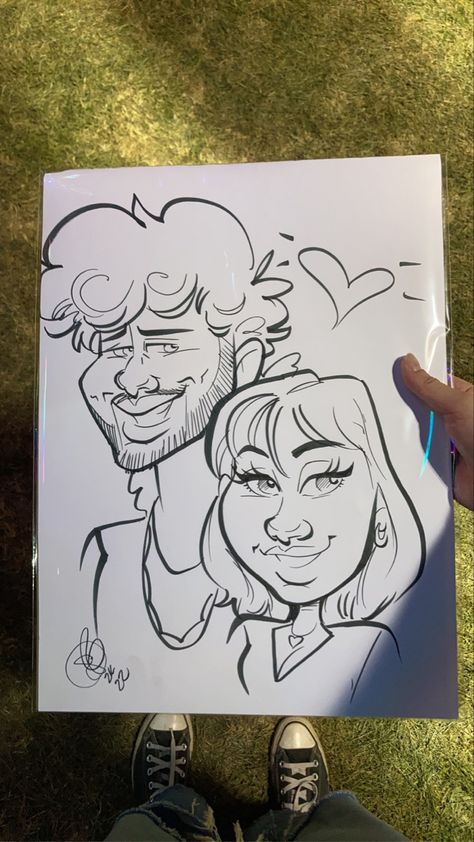 Caricature Drawing Couple, Couples Caricature Drawing, Cute Caricatures, Karikatura Drawing, Caricature Drawing Tutorials, Caricature Drawing Sketches, Unique Drawing Styles, Caricature Practice, Caricature Woman