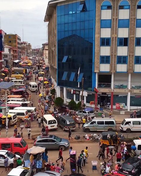 First picture is Kumasi, Ghana Second picture is a dad and his daughter in Accra, Ghana African Reference, Transcendent Kingdom, Ghana Kumasi, History Of Ethiopia, Kumasi Ghana, Semester At Sea, Africa Photography, Cape Coast, Accra Ghana