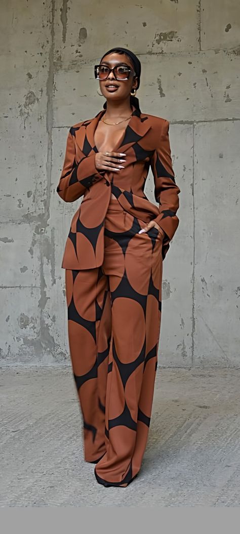 African Winter Outfits, Classy Chic Work Outfits, Business Casual Work Party Outfit, Afrocentric Aesthetic Fashion, Winter Wedding Guest Outfit Black Women, Corporate Outfits Dress, High Fashion Black Women, Modern Fashion Outfits For Women, Fashionable Modest Outfits