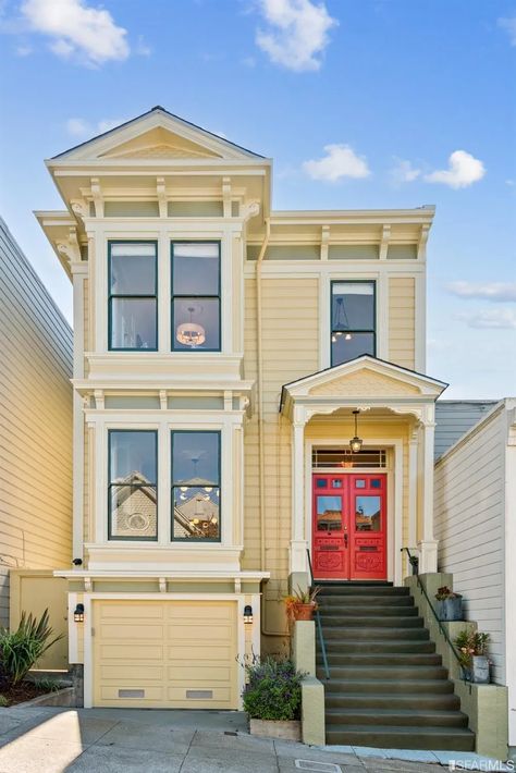 19 Delmar St, San Francisco, CA 94117 | realtor.com® San Francisco House Plans, San Francisco Townhouses, San Francisco Townhouse, American Craftsman Style, San Francisco Victorian Houses, San Francisco Apartment, Victorian Colors, San Francisco Style, Built In Refrigerator